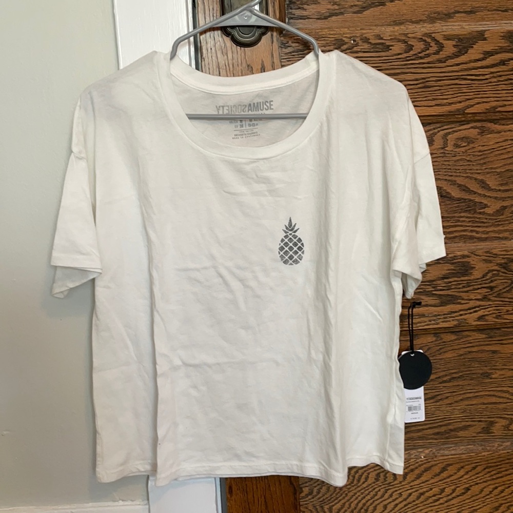 Amuse Society “Aloha Beaches” T-shirt SZ NWT